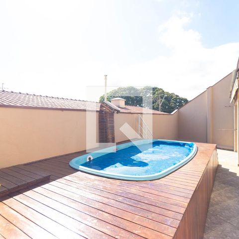 Casa à venda com 179m², 4 quartos e 3 vagasPiscina