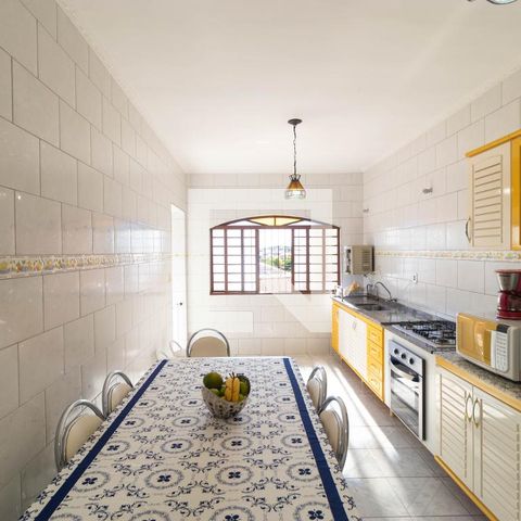 Casa à venda com 179m², 4 quartos e 3 vagasCozinha