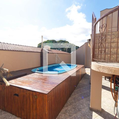 Casa à venda com 179m², 4 quartos e 3 vagasPiscina