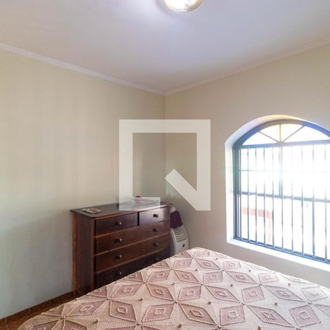 Casa à venda com 179m², 4 quartos e 3 vagassuíte