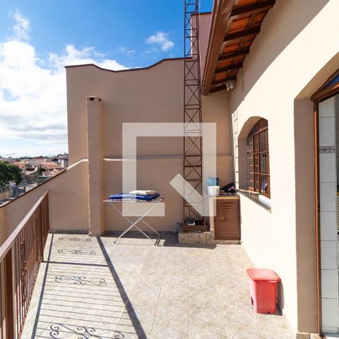 Casa à venda com 179m², 4 quartos e 3 vagasVaranda