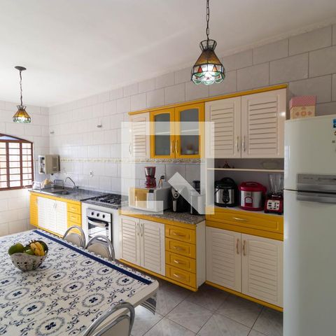 Casa à venda com 179m², 4 quartos e 3 vagasCozinha