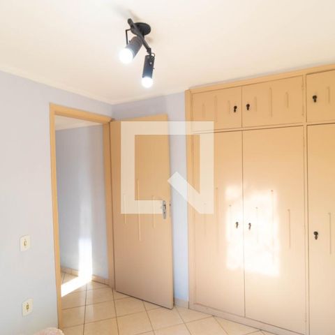 Casa à venda com 179m², 4 quartos e 3 vagasQuarto da casa 02