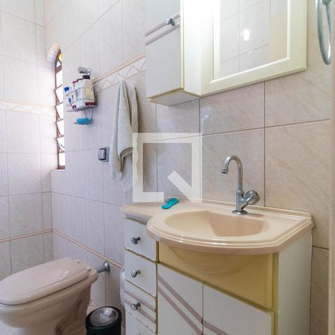 Casa à venda com 179m², 4 quartos e 3 vagasbanheiro da suíte