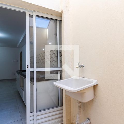 Apartamento para alugar com 28m², 1 quarto e sem vagaÁrea de Serviço