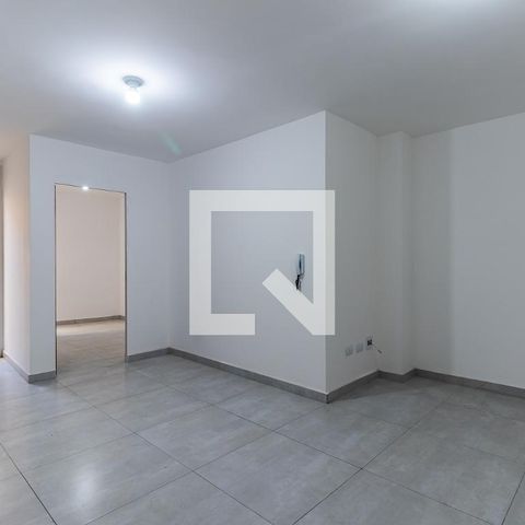 Apartamento para alugar com 28m², 1 quarto e sem vagaSala / Cozinha
