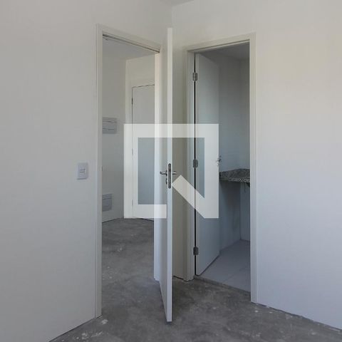 Apartamento à venda com 24m², 1 quarto e sem vaga Apartamento à venda com 24m², 1 quarto e sem vagaSuíte