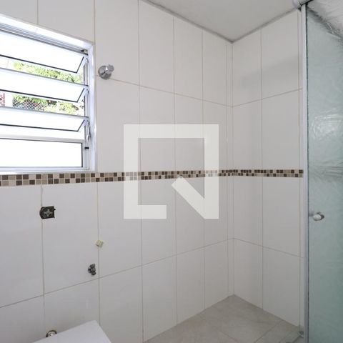Casa para alugar com 120m², 2 quartos e 1 vagaBanheiro