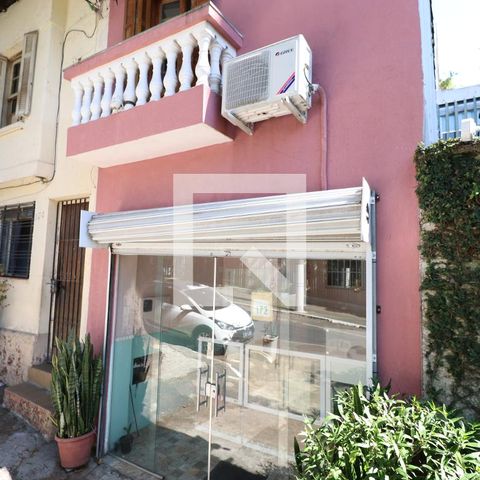 Casa para alugar com 120m², 2 quartos e 1 vagaFachada