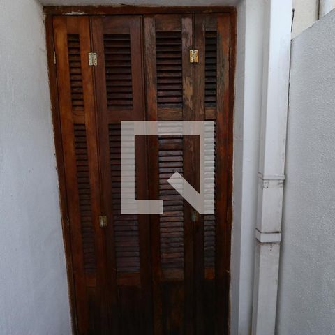 Casa para alugar com 120m², 2 quartos e 1 vagaSacada