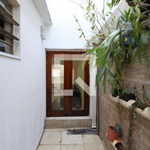 Casa para alugar com 120m², 2 quartos e 1 vagaDetalhe da area de serviço