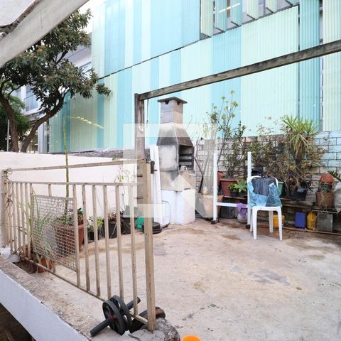 Casa para alugar com 120m², 2 quartos e 1 vagaQuintal