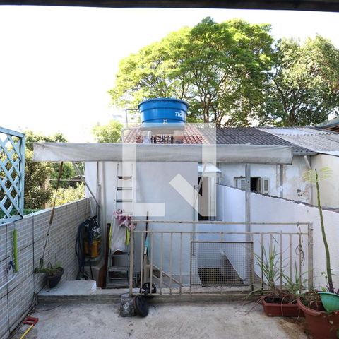 Casa para alugar com 120m², 2 quartos e 1 vagaQuintal