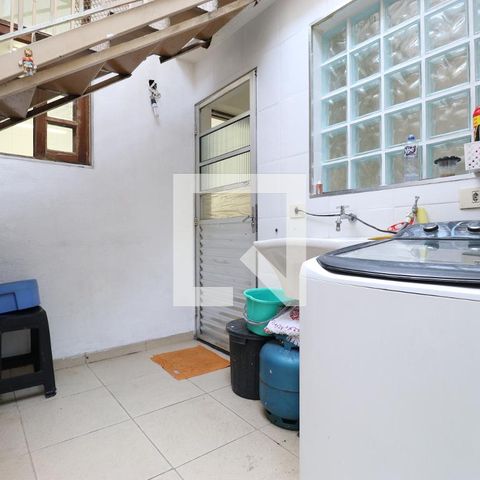 Casa para alugar com 120m², 2 quartos e 1 vagaÁrea de Serviço