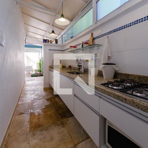 Casa para alugar com 465m², 4 quartos e 5 vagas Casa para alugar com 465m², 4 quartos e 5 vagasÁrea gourmet