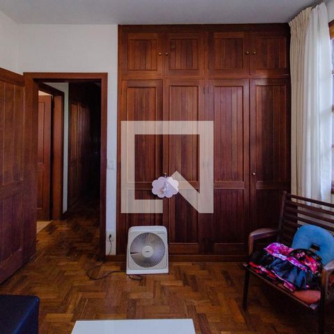 Casa para alugar com 465m², 4 quartos e 5 vagas Casa para alugar com 465m², 4 quartos e 5 vagasQuarto 2