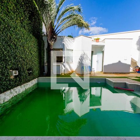 Casa para alugar com 465m², 4 quartos e 5 vagas Casa para alugar com 465m², 4 quartos e 5 vagasQuintal