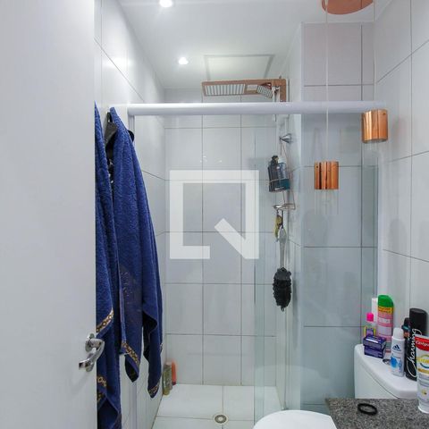 Apartamento à venda com 38m², 2 quartos e sem vaga Apartamento à venda com 38m², 2 quartos e sem vagaBanheiro