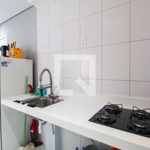 Apartamento à venda com 38m², 2 quartos e sem vaga Apartamento à venda com 38m², 2 quartos e sem vagaCozinha