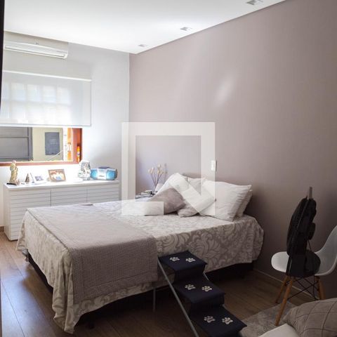 Casa à venda com 195m², 3 quartos e 3 vagas Casa à venda com 195m², 3 quartos e 3 vagasSuíte 1