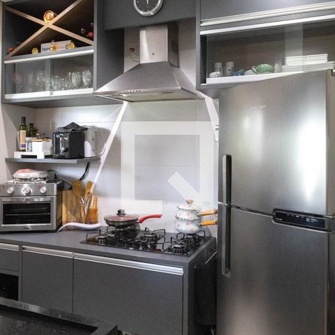 Casa à venda com 195m², 3 quartos e 3 vagas Casa à venda com 195m², 3 quartos e 3 vagasSuíte 3 - Cozinha