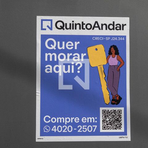 Casa à venda com 195m², 3 quartos e 3 vagas Casa à venda com 195m², 3 quartos e 3 vagasPlaquinha