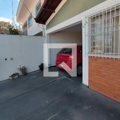 Casa à venda com 290m², 3 quartos e 2 vagasÁrea Externa