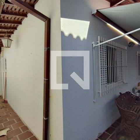 Casa à venda com 290m², 3 quartos e 2 vagasQuintal