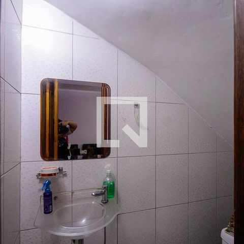 Casa à venda com 101m², 2 quartos e 1 vagaLavabo