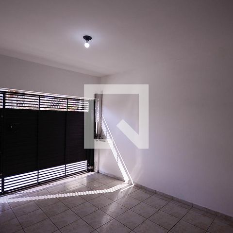 Casa à venda com 101m², 2 quartos e 1 vagaGaragem 