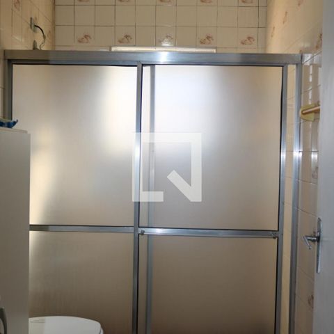 Casa para alugar com 250m², 2 quartos e 1 vagaBanheiro - Casa 01