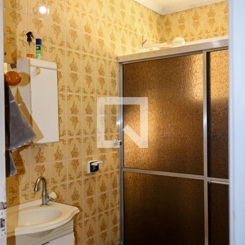 Casa para alugar com 250m², 2 quartos e 1 vagaBanheiro - Casa 02