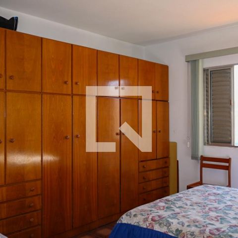 Casa para alugar com 250m², 2 quartos e 1 vagaQuarto - Casa 01