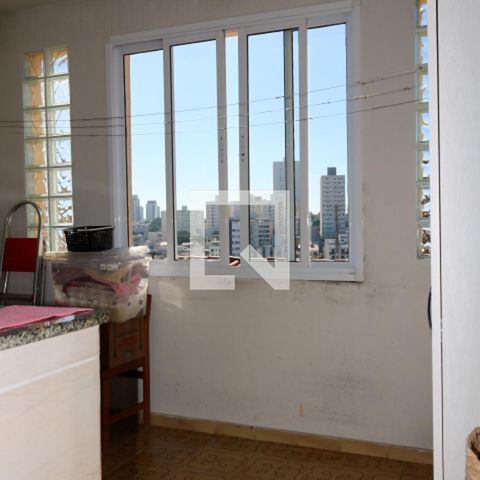 Casa para alugar com 250m², 2 quartos e 1 vagaÁrea de Serviço - Casa 02