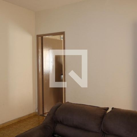 Casa para alugar com 250m², 2 quartos e 1 vagaSala - Casa 02