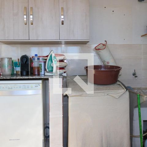 Casa para alugar com 250m², 2 quartos e 1 vagaÁrea de Serviço - Casa 02