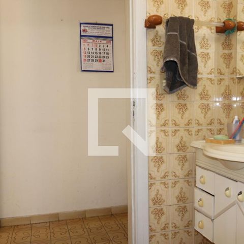 Casa para alugar com 250m², 2 quartos e 1 vagaBanheiro - Casa 02