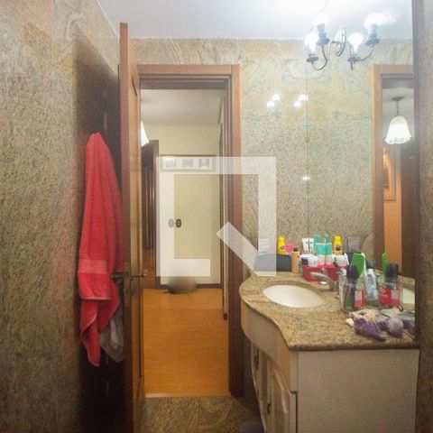 Apartamento para alugar com 713m², 3 quartos e 4 vagasBanheiro Social
