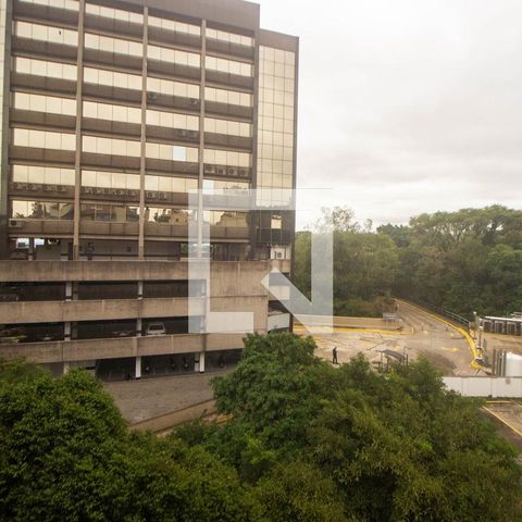Apartamento para alugar com 713m², 3 quartos e 4 vagasVista