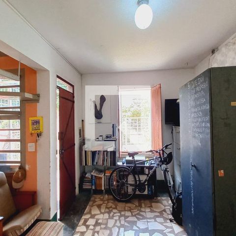Casa à venda com 75m², 2 quartos e 1 vagaSala