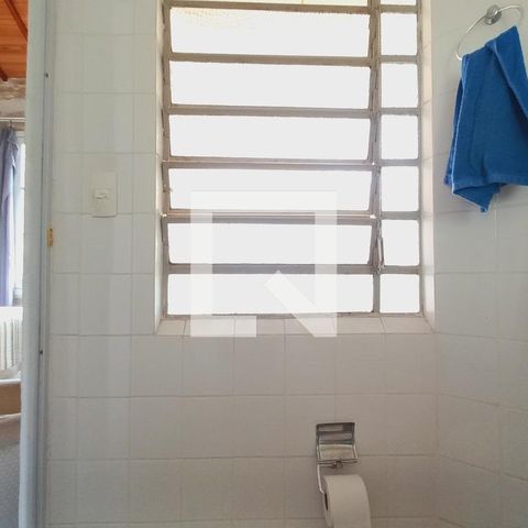 Casa à venda com 75m², 2 quartos e 1 vagaBanheiro da Suíte