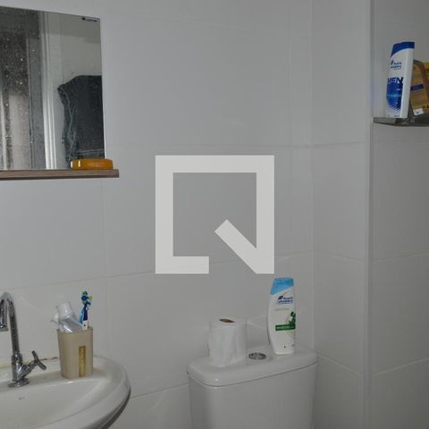 Apartamento à venda com 42m², 2 quartos e sem vagaBanheiro