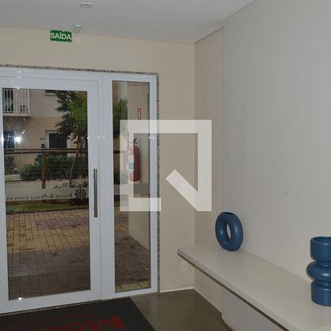 Apartamento à venda com 42m², 2 quartos e sem vagaHall