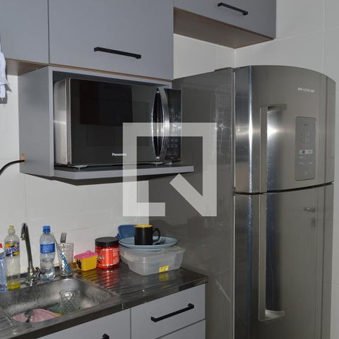 Apartamento à venda com 42m², 2 quartos e sem vagaCozinha e Área de Serviço