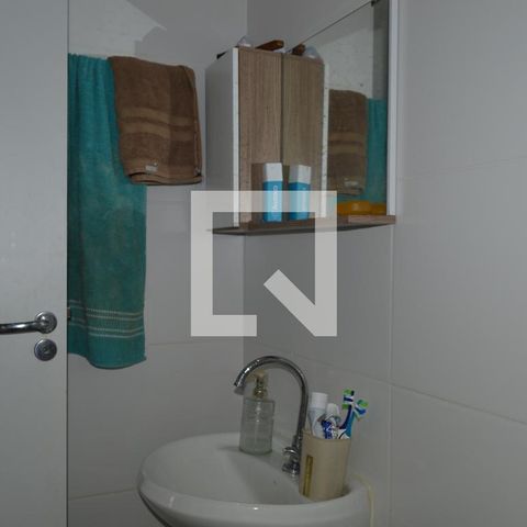 Apartamento à venda com 42m², 2 quartos e sem vagaBanheiro