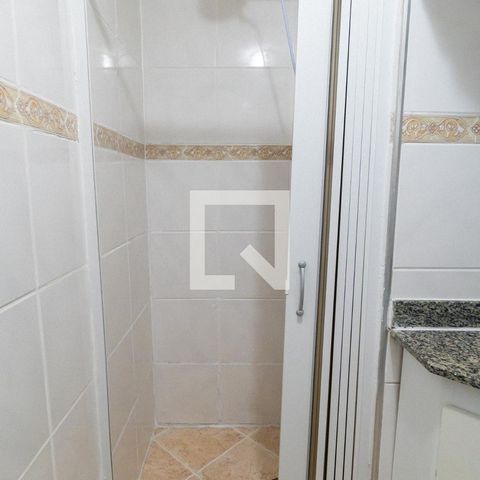 Studio à venda com 32m², 1 quarto e 1 vagaBanheiro Detalhe