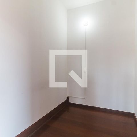 Casa para alugar com 551m², 15 quartos e 4 vagasQuarto 2