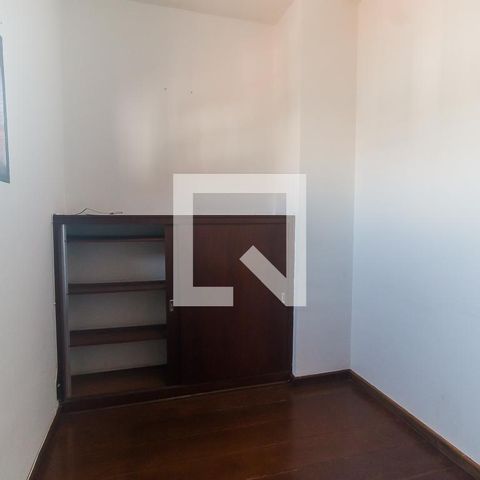 Casa para alugar com 551m², 15 quartos e 4 vagasQuarto 11