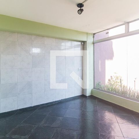 Casa para alugar com 551m², 15 quartos e 4 vagasQuarto 12
