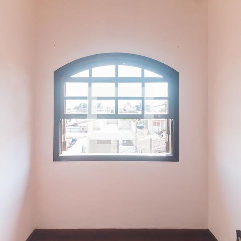 Casa para alugar com 551m², 15 quartos e 4 vagasQuarto 9
